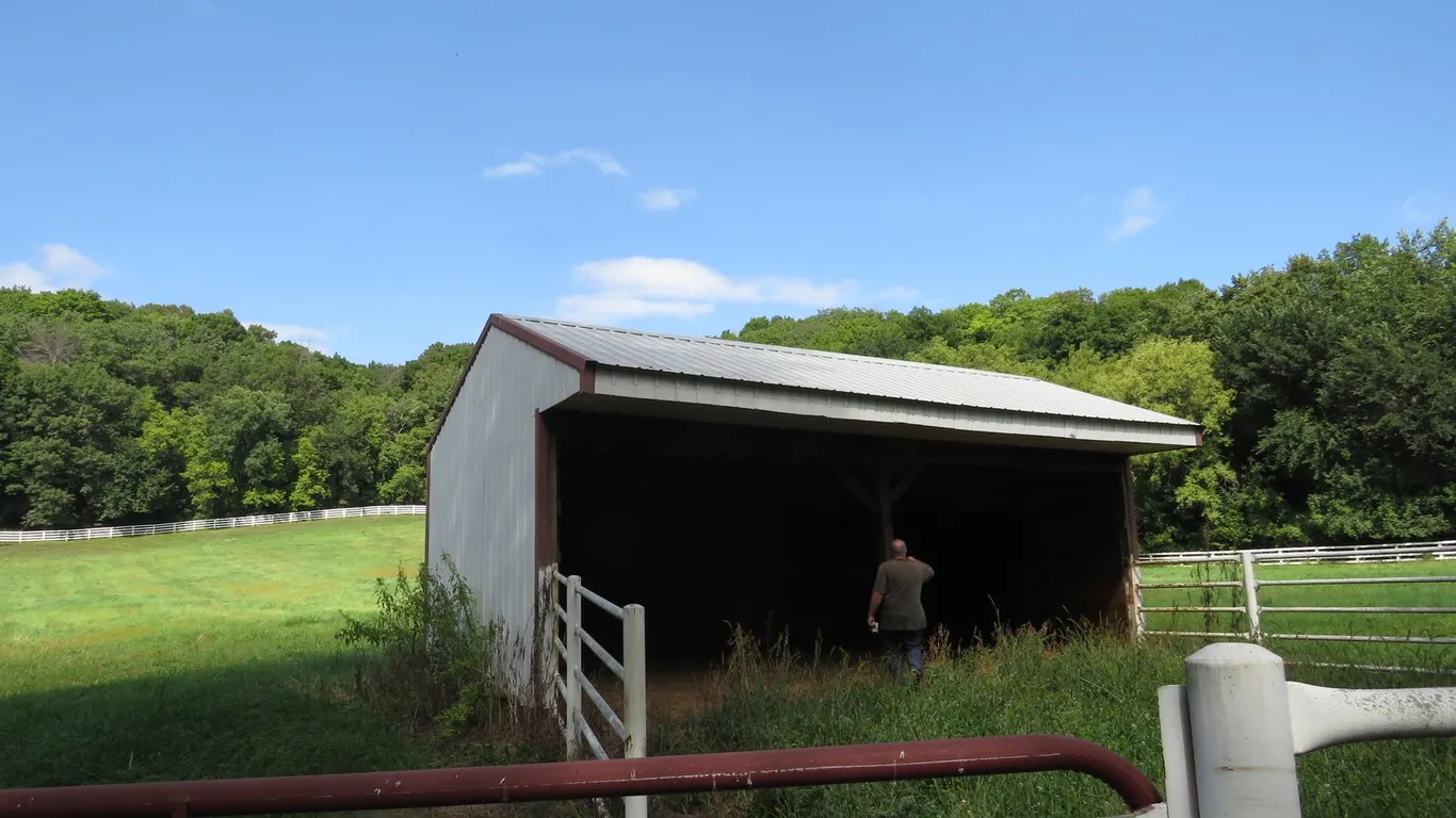 18' x 30' Livestock Shelter