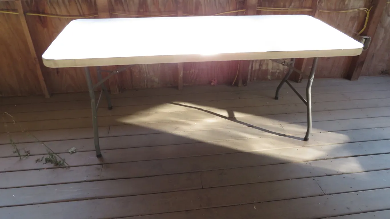 Folding Table