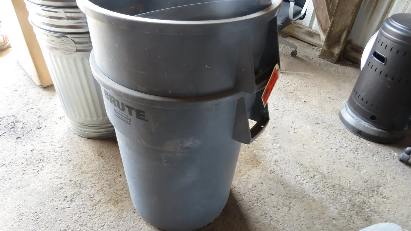 (2) Shop Trash Cans