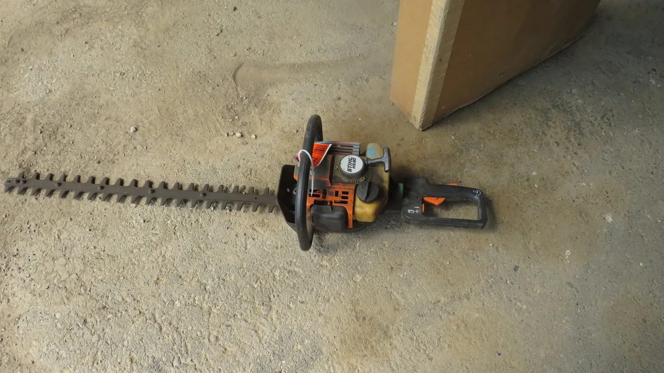 Hedge Trimmer