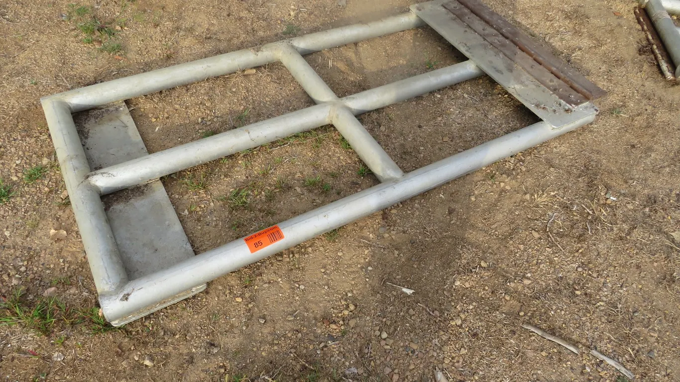 6' Aluminum Gate