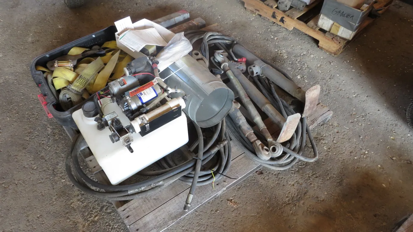 Pallet of Assorted Jacks, Straps and Tank with Pump