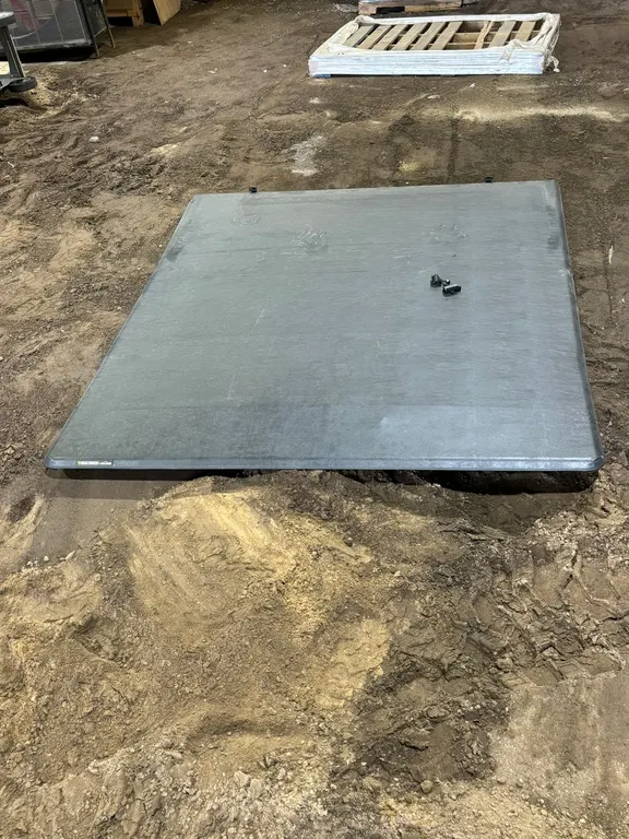 RealTruck Advantage Tunnel Cover