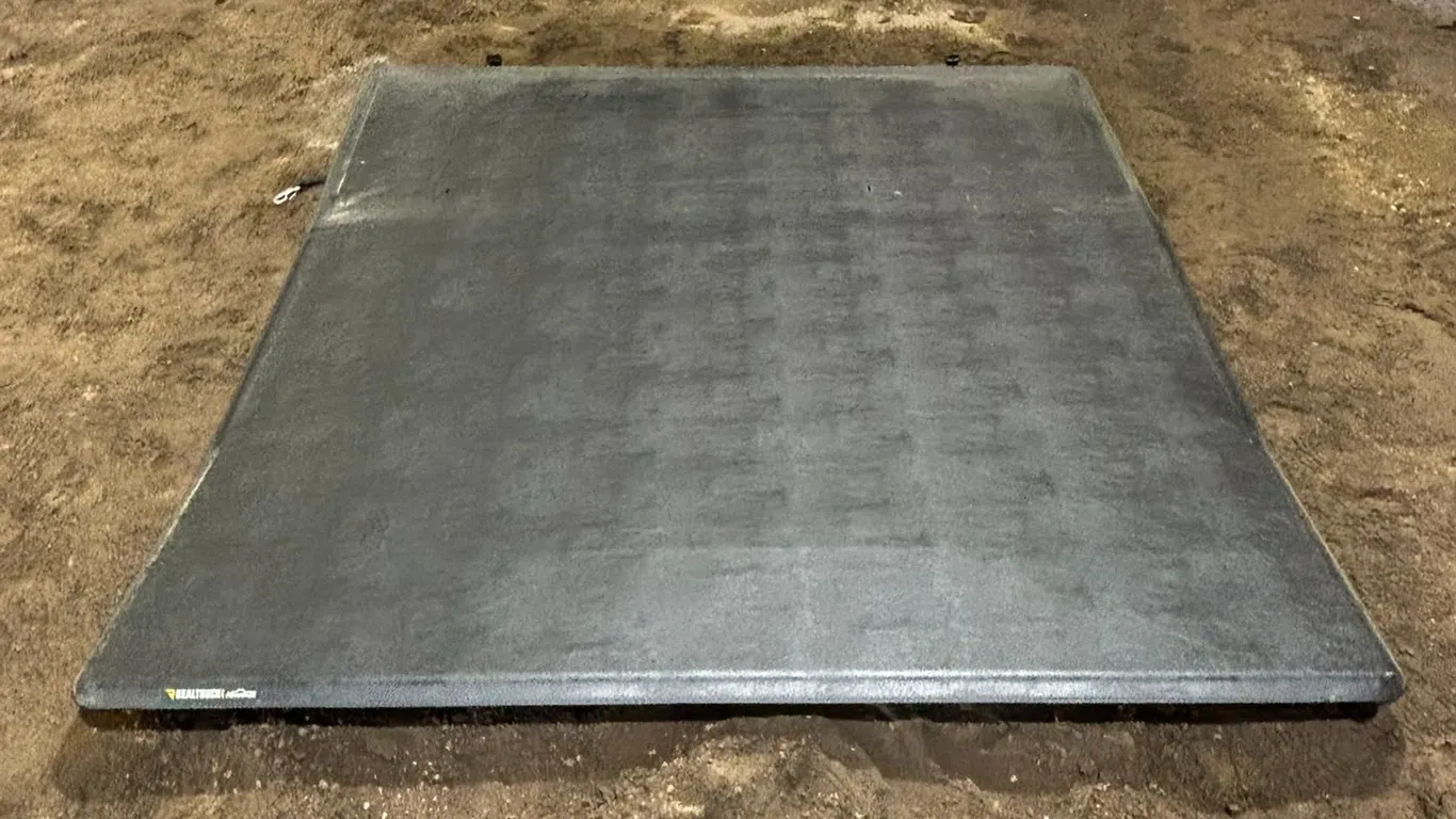 RealTruck Advantage Tunnel Cover