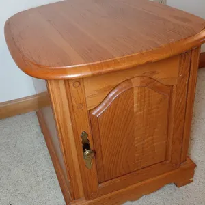 Oak End Table