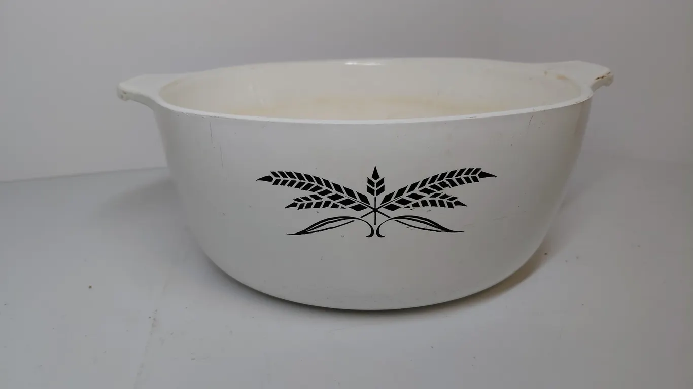 Vintage Anchor Hocking Casserole Dish