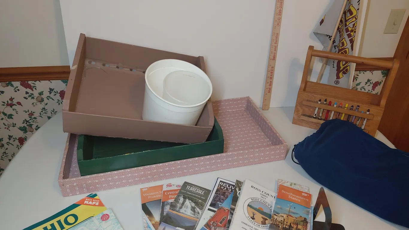 Maps, Pillow, Carrier, Crates