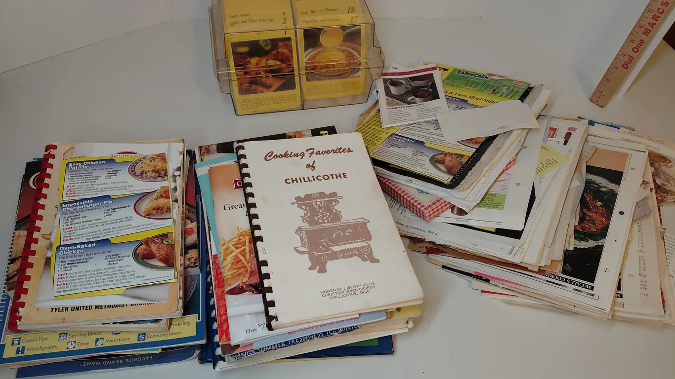 Cookbooks And Recipe Cards