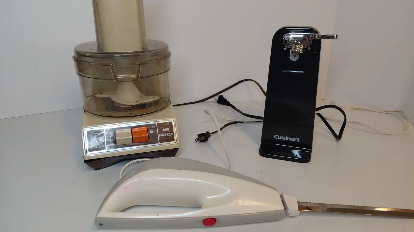 Food Processor, Electric Knife, & Can Opener