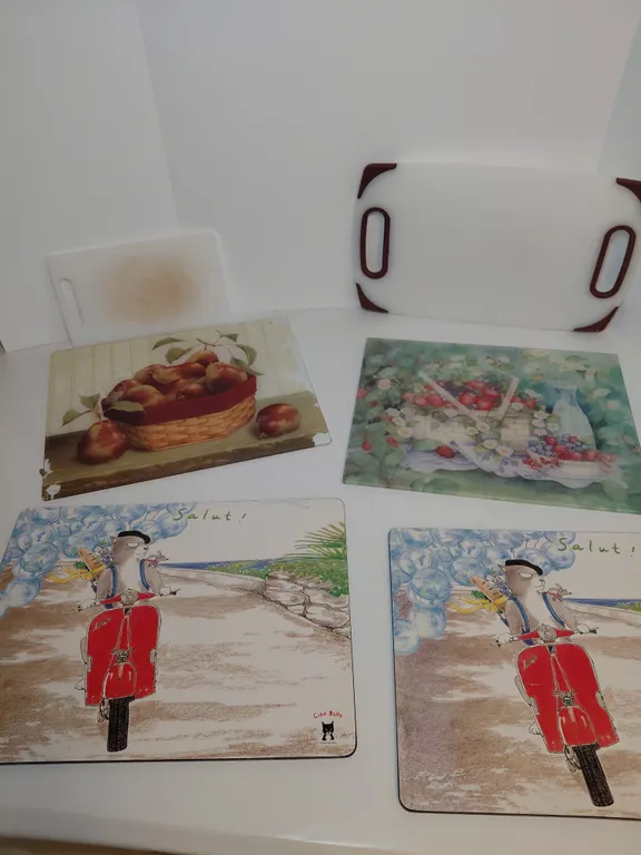 Hot Plates And Cutting Boards