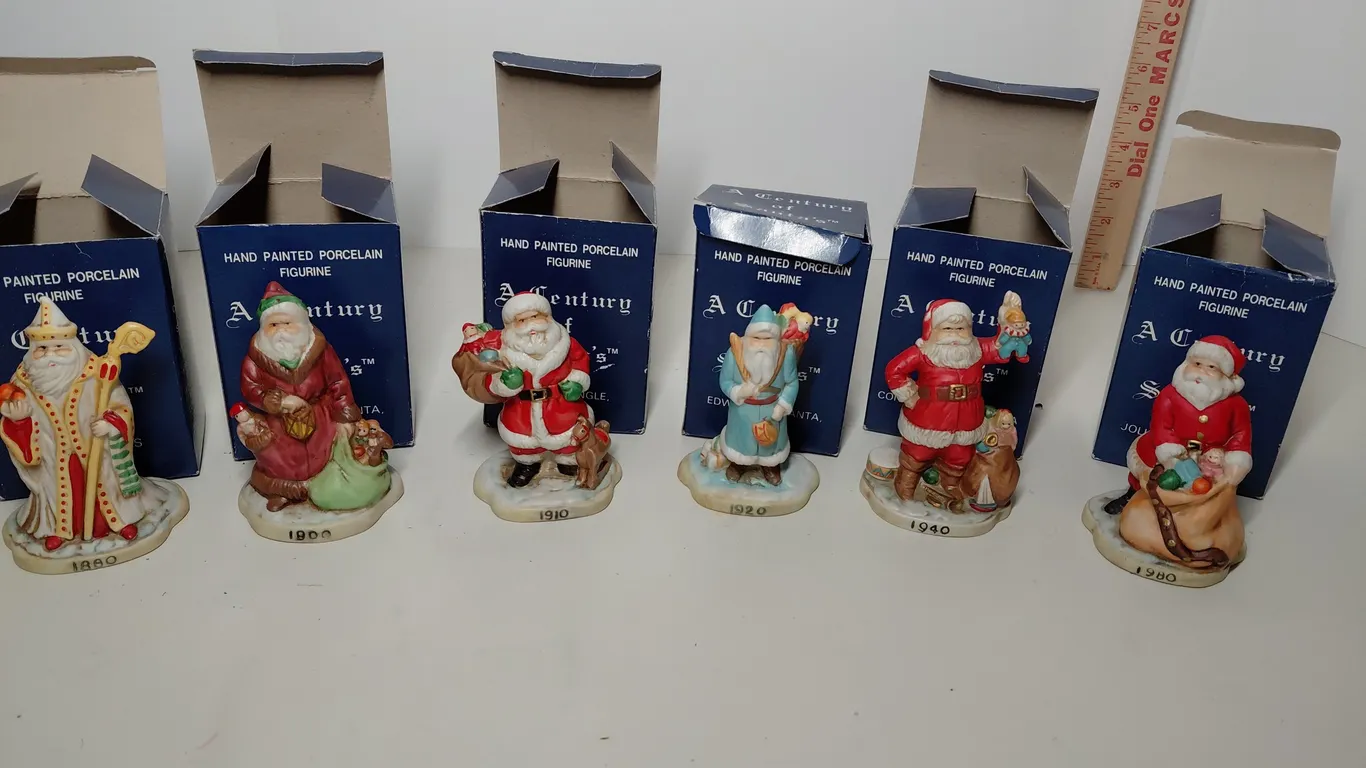 6 Porcelain A Century Of Santa's