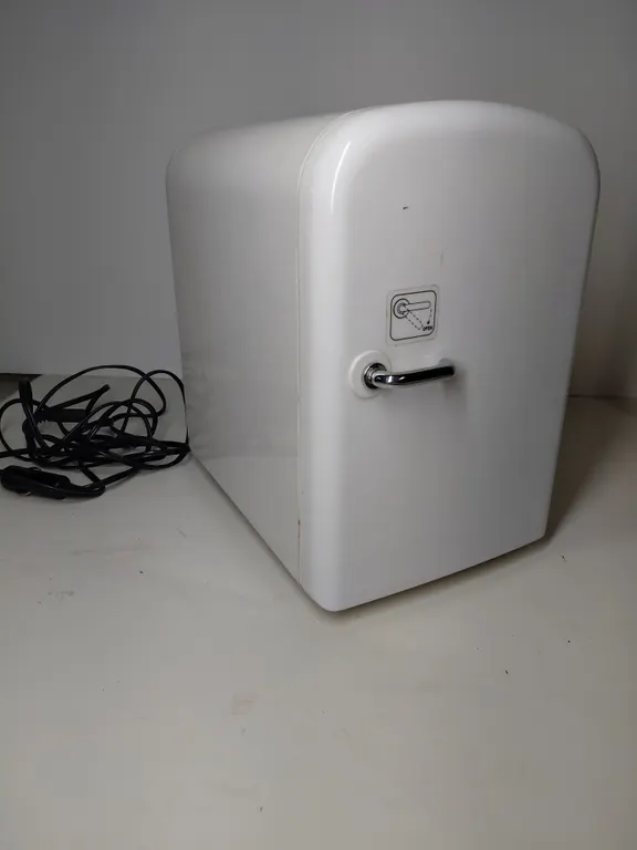 Automotive Refrigerator