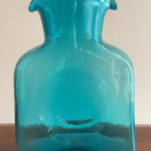 Blenko iconic vase - teal, smaller size