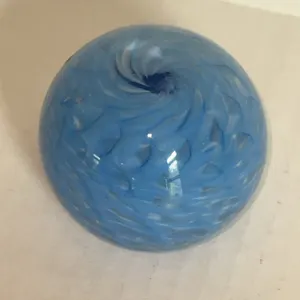 Artisan paperweight