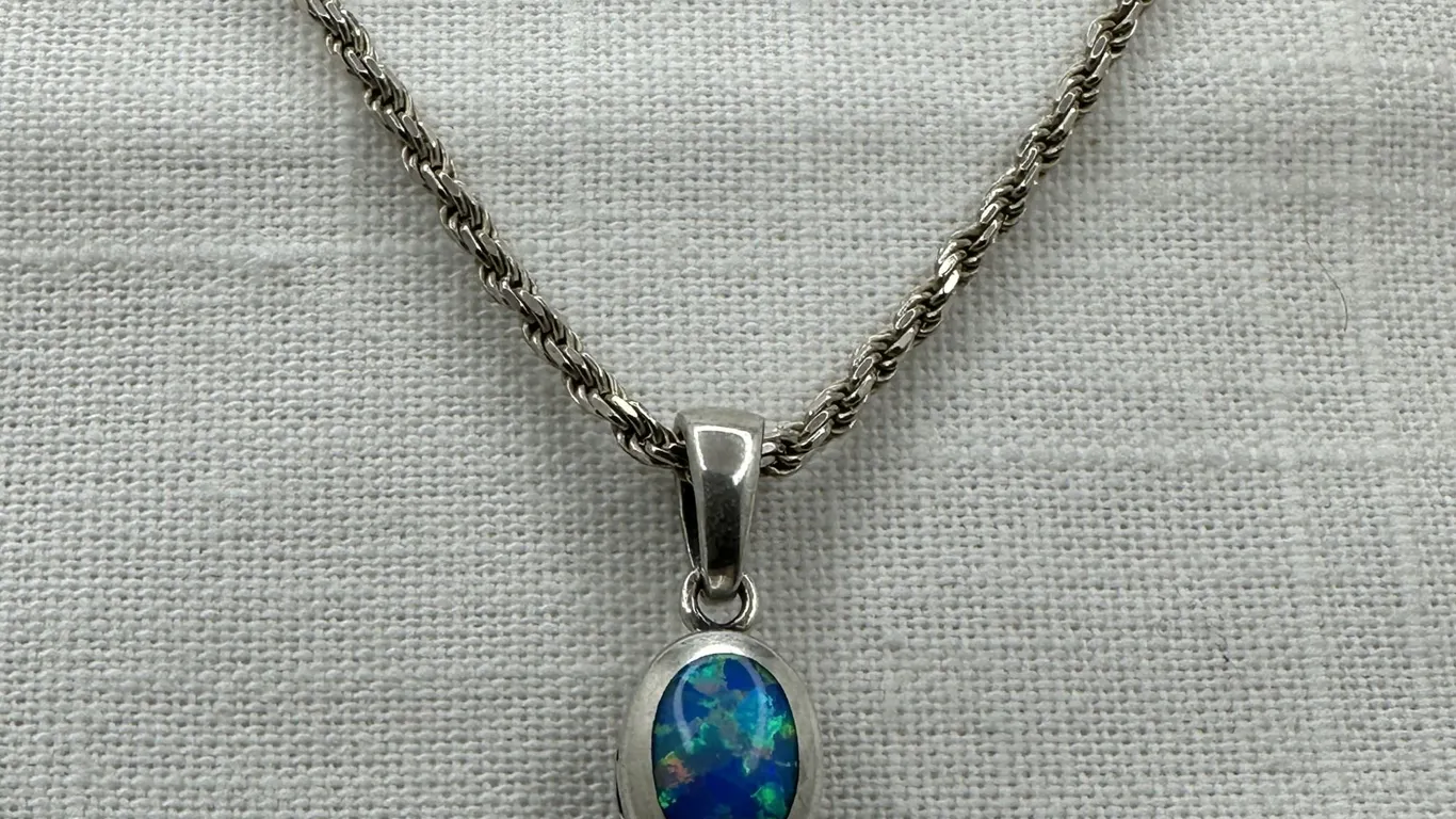 Fire Opal Gemstone Pendant Twisted Rope Chain Italy 925 Sterling Silver