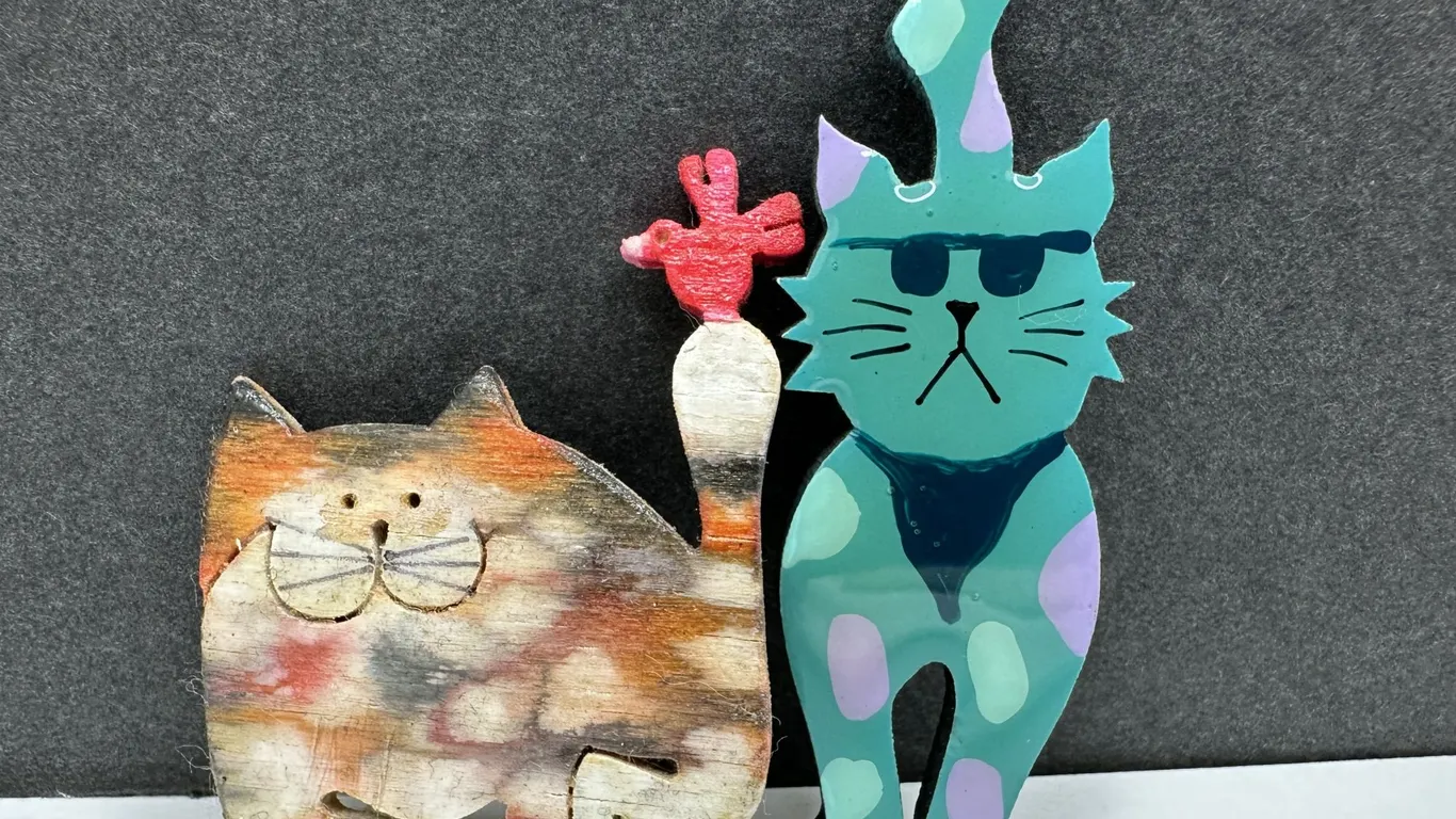 Pop Art Artisan Painted Wood Cat Pins/Brooches