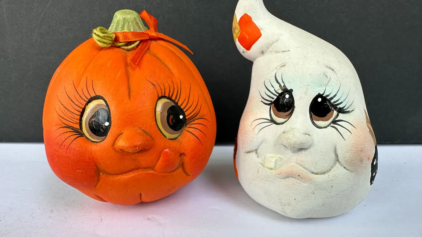 Adorable Ceramic Mold Pumpkin & Ghost Halloween Decor