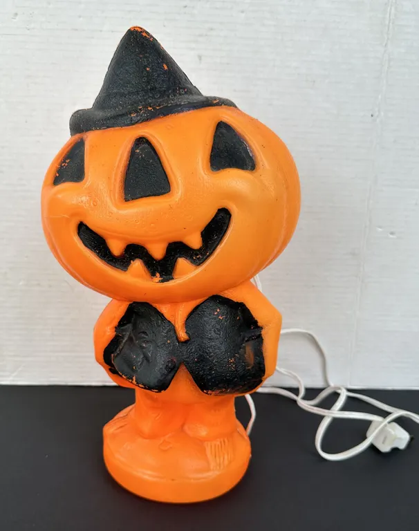 Orange Jack O Lantern Pumpkin Blow Mold Light Up Halloween Decor