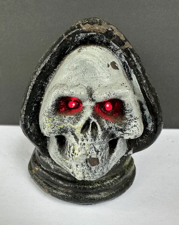 Flashing Red Eye Grim Reaper Reaper Skeleton Halloween Decor