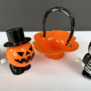 Novelty Halloween Wind Up Toys Pumpkin Candle & Rosbro Plastic Mini Basket