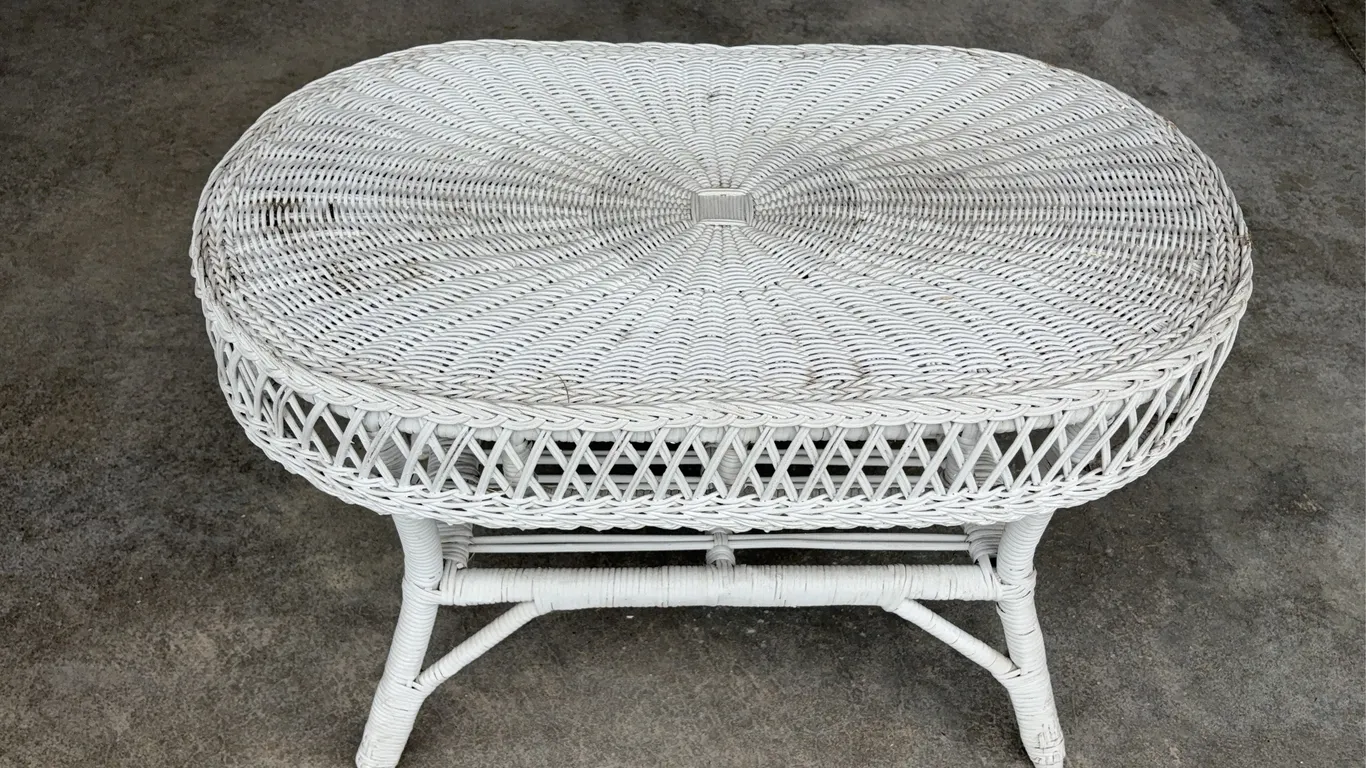 Oval White Wicker Stand Coffee Table