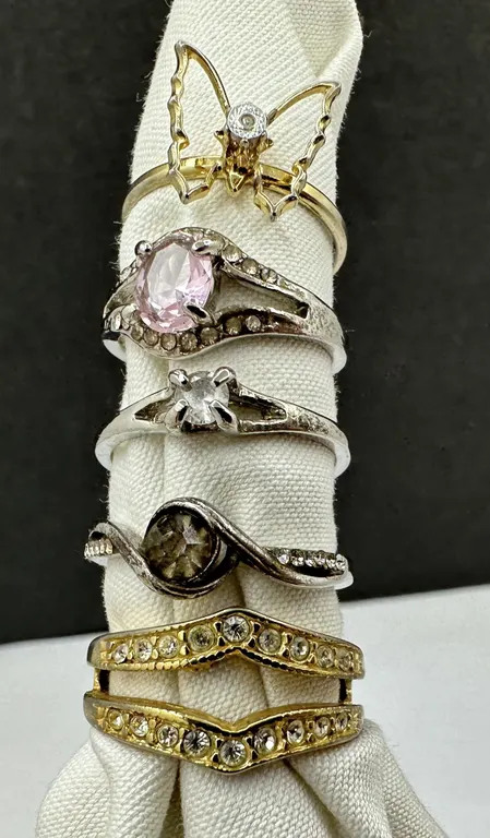 Costume Jewelry Silver/Gold Tone Ring Lot Sz 8.5