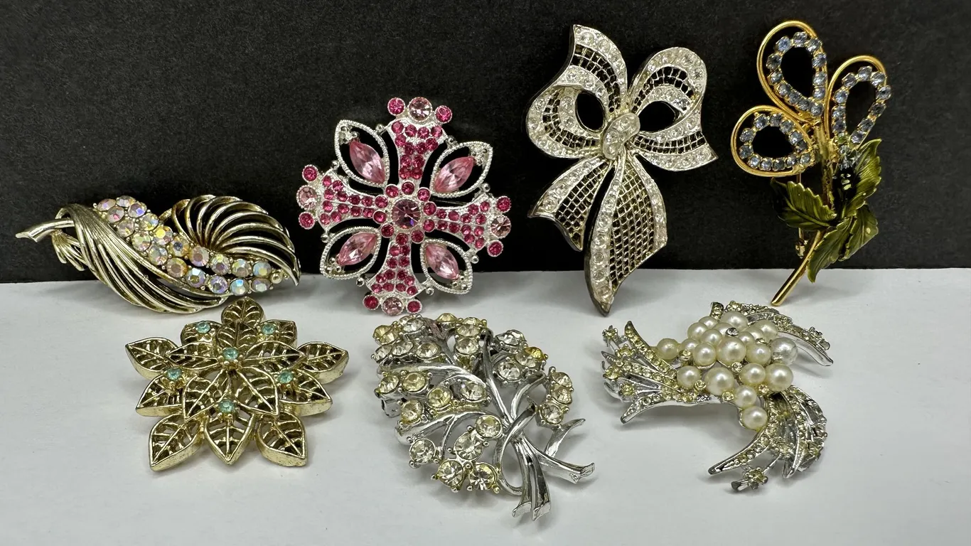 Vintage Gold & Silver Tone Pearl Enamel Swirl Rhinestone Pin Lot