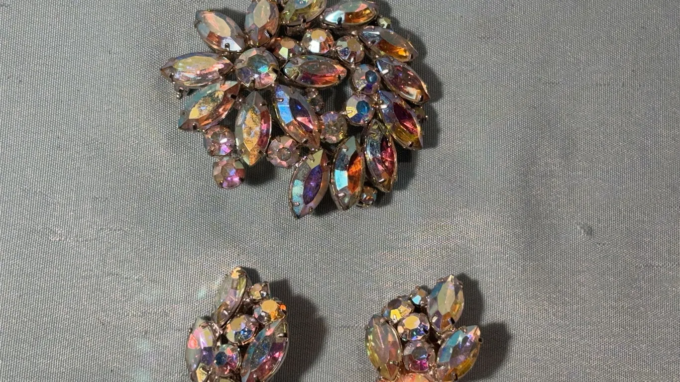 Weiss Aurora Borealis Rhinestone Pin & Earring Set