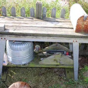 Potting Bench, Mailbox & Galvanized Tub