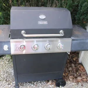 Dyna-Glo Gas Grill