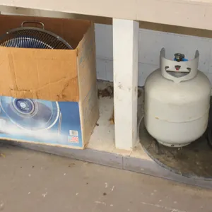 Fan & Propane Tank
