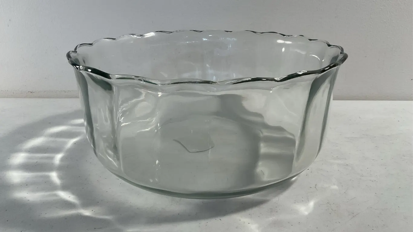 Anchor Hocking Clear Glass Scalloped Serving Bowl – Made in USA