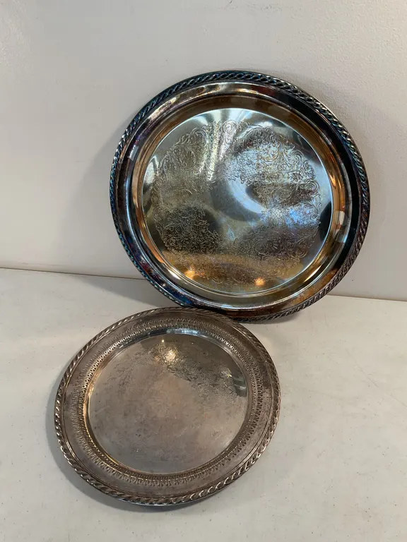 Vintage Silverplate Serving Trays – Set of 2
