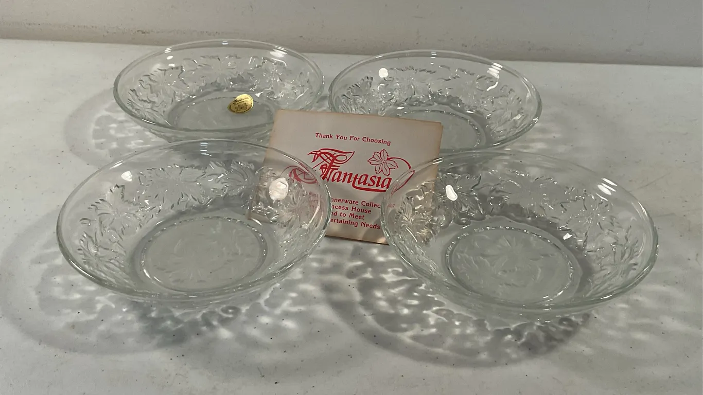 Vintage Princess House Fantasia Crystal Berry/Dessert Bowls – Set of 4