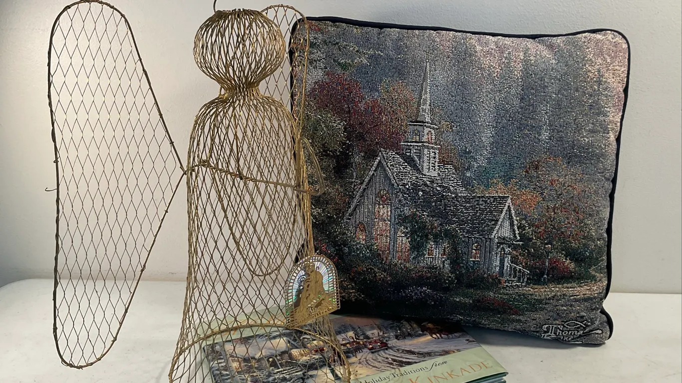 Gold-Tone Wire Angel and Thomas Kinkade Christmas Décor Collection