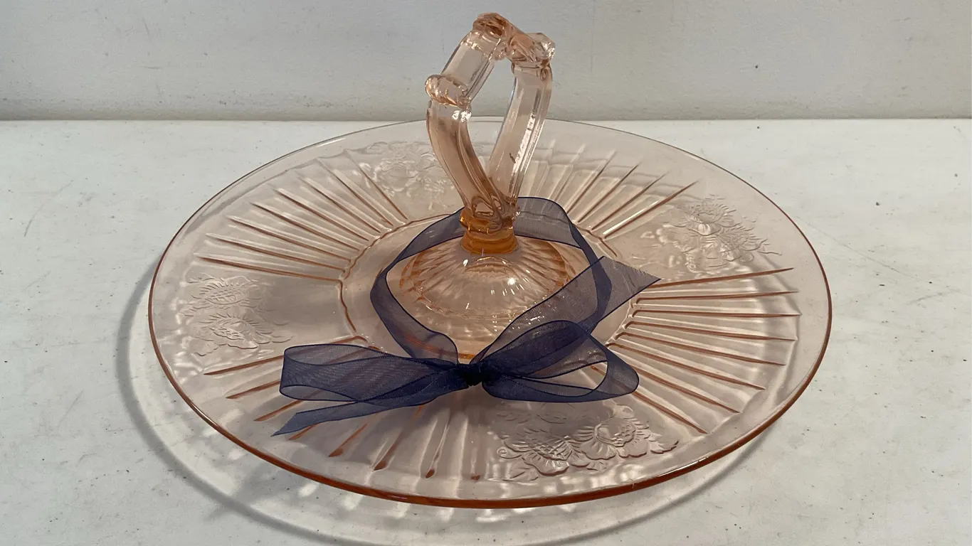 Vintage Hocking Mayfair “Open Rose” Pink Depression Glass Sandwich Serve