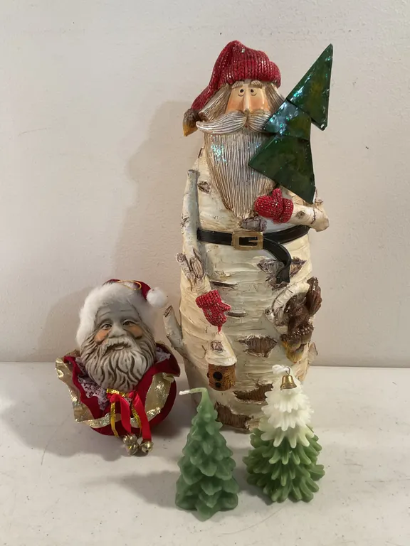Nantucket Birch Santa & Christmas Décor Collection