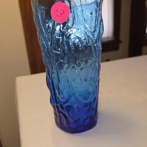 Morgantown/Seneca crinkle glass Blue - 7":