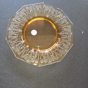 Cambridge amber "Cleo" plate