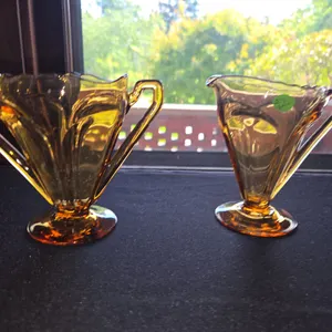 Cambridge Amber creamer/sugar