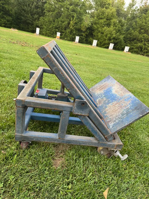 Tilt table