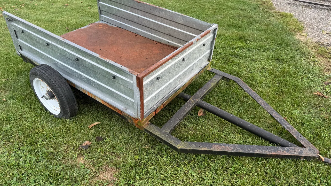 Lawn trailer
