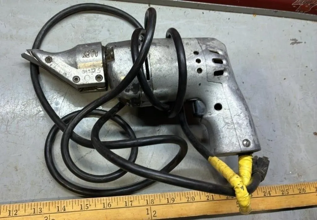 Electric Metal Shear.