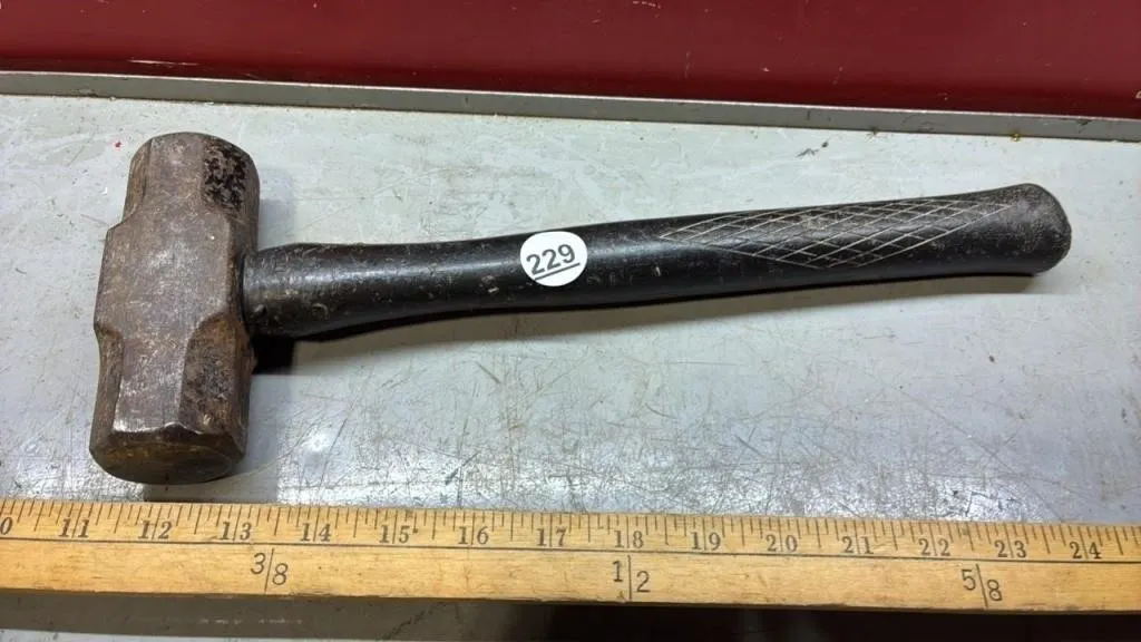 4lb Sledge.