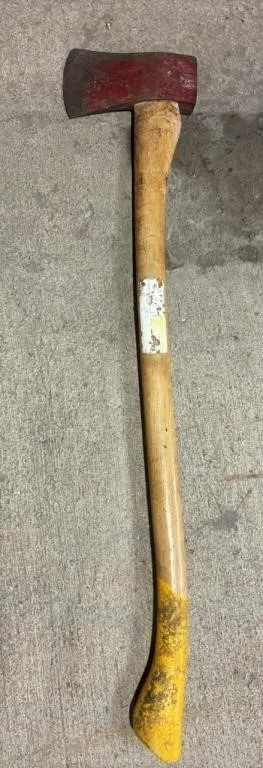 Axe
