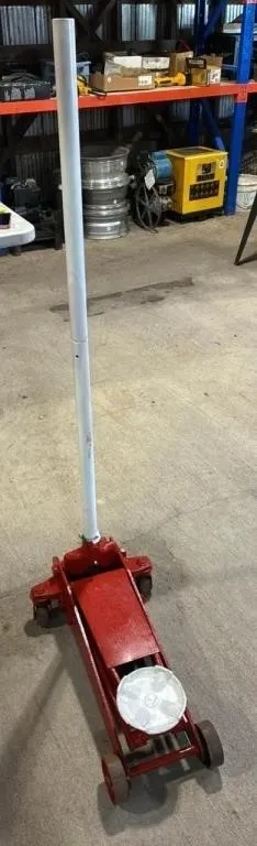 3 Ton Floor Jack.