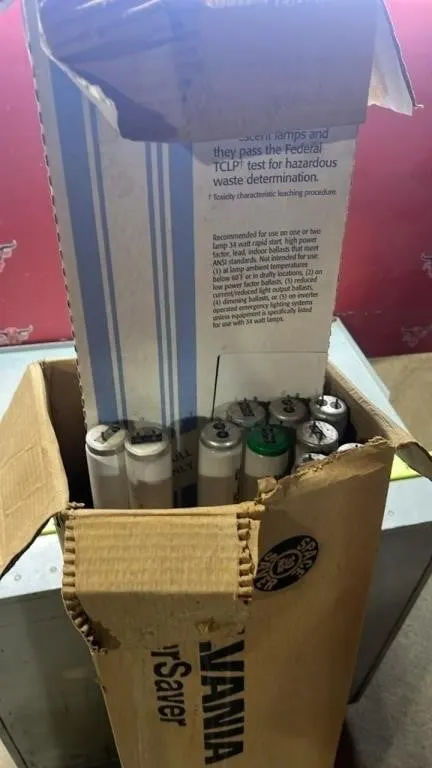 Quantity of Fluorescent Lightbulbs
