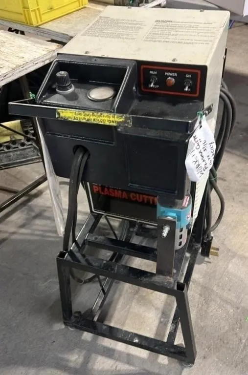 POWER-MATE 20AMP Plasma Cutter 220V, On Stand