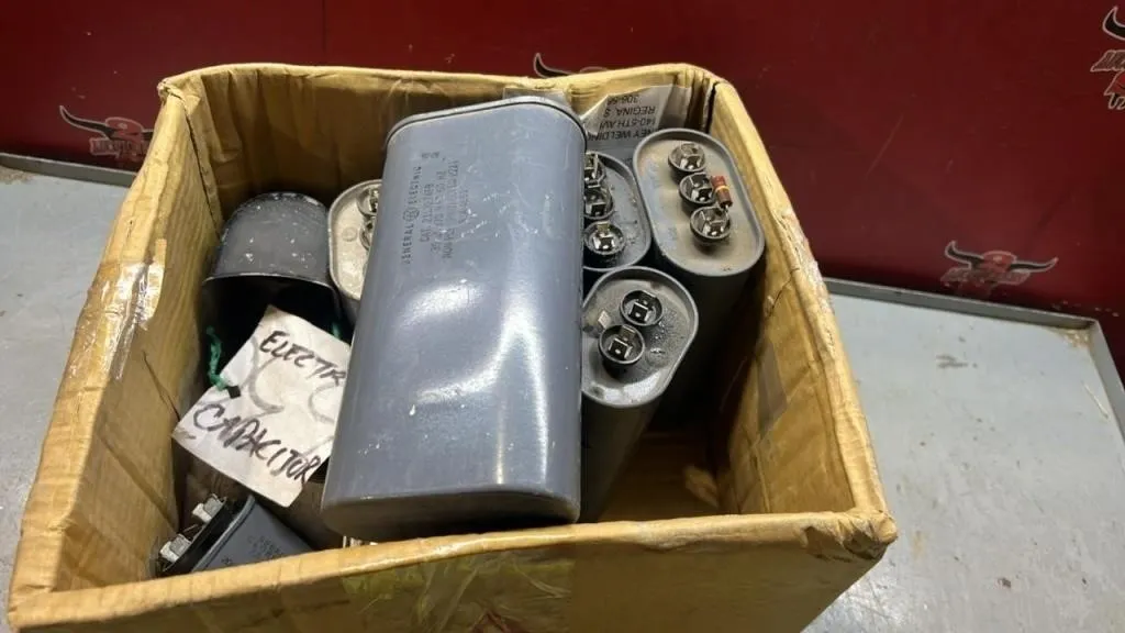 Electric Capacitors