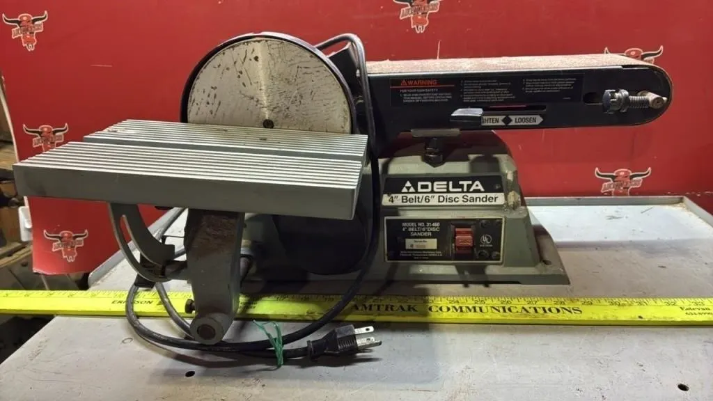 Delta 4� Belt & 6� Disc Sander.